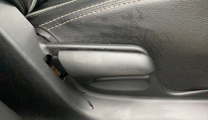 2017 Maruti Swift LXI (O), Petrol, Manual, 32,059 km, Driver Side Adjustment Panel