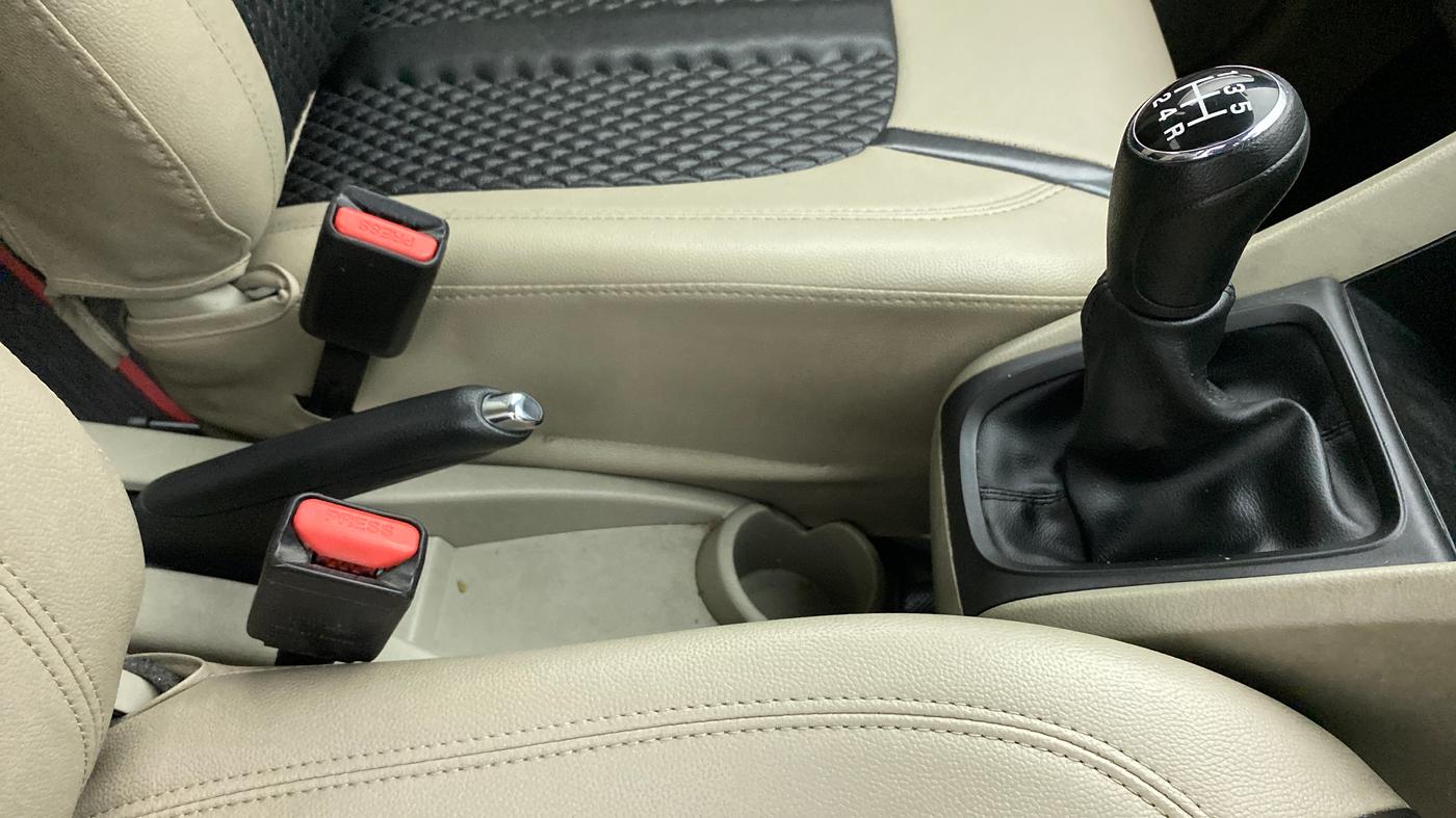 2016 Maruti Celerio ZXI, Petrol, Manual, 94,285 km, Gear Lever
