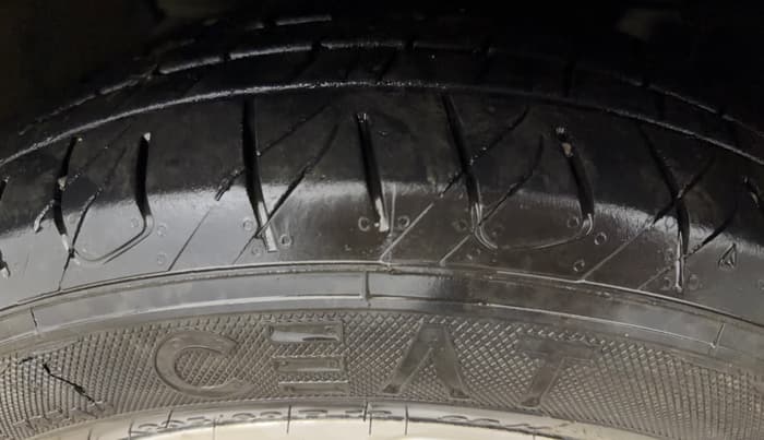 2019 Ford Ecosport TITANIUM + 1.5L PETROL AT, Petrol, Automatic, 81,766 km, Left Front Tyre Tread