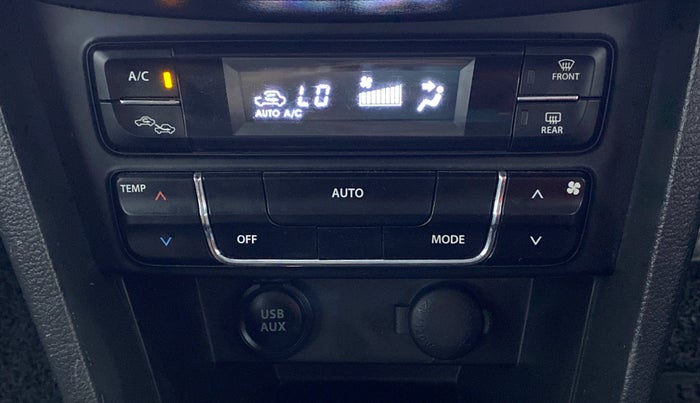 2019 Maruti Vitara Brezza ZDI, Diesel, Manual, 60,894 km, Automatic Climate Control
