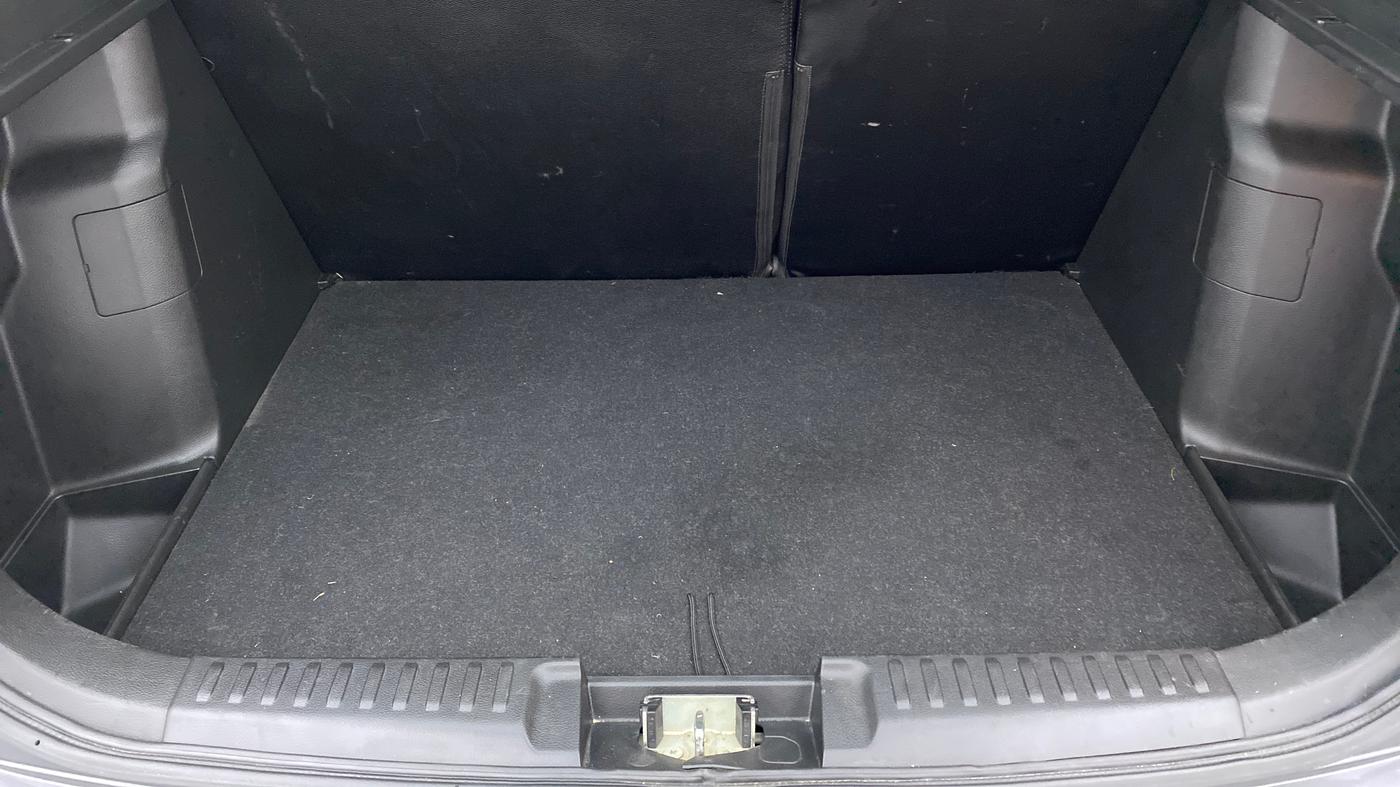 2019 Maruti Vitara Brezza ZDI, Diesel, Manual, 60,894 km, Boot Inside