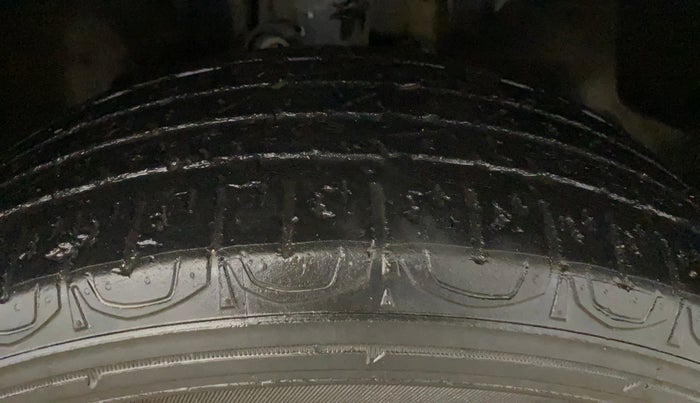 2018 Jeep Compass SPORT 1.4 PETROL, Petrol, Manual, 49,397 km, Right Front Tyre Tread