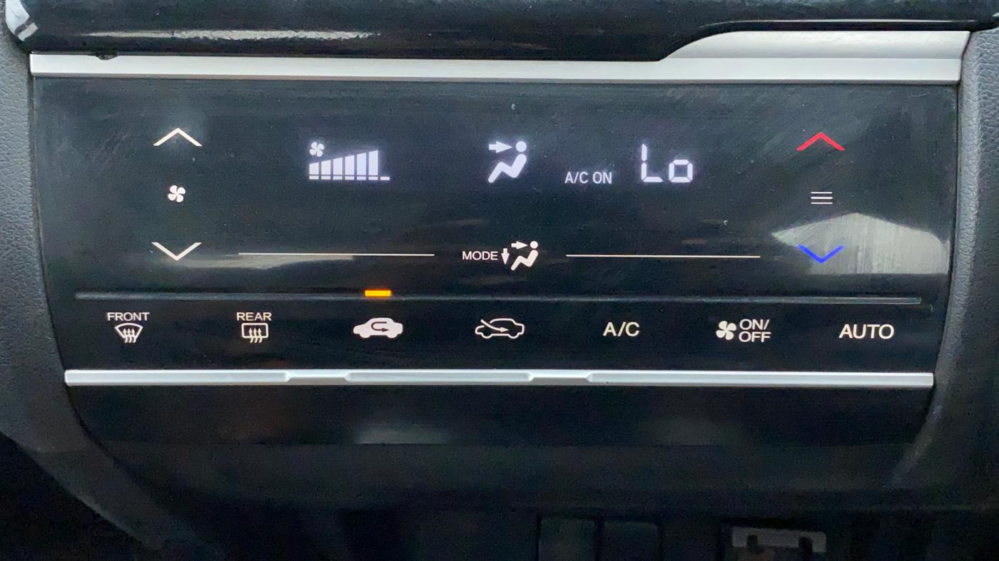 2018 Honda WR-V 1.2L I-VTEC VX MT, Petrol, Manual, 95,959 km, Automatic Climate Control