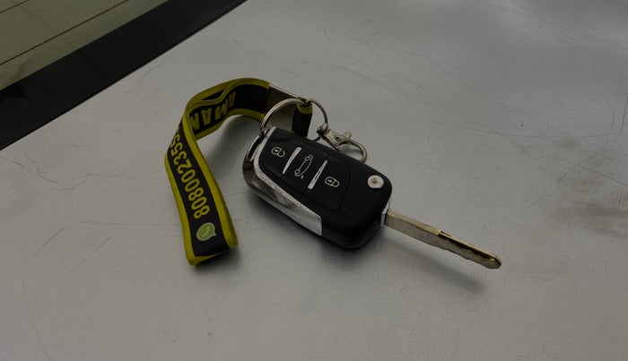 2014 Honda City 1.5L I-VTEC SV CVT, Petrol, Automatic, 50,778 km, Key Close Up