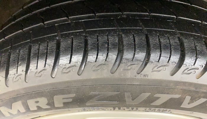 2020 Tata ALTROZ XT PETROL, Petrol, Manual, 24,065 km, Right Rear Tyre Tread