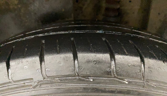 2019 KIA SELTOS HTX PLUS 1.5 DIESEL, Diesel, Manual, 38,707 km, Left Rear Tyre Tread