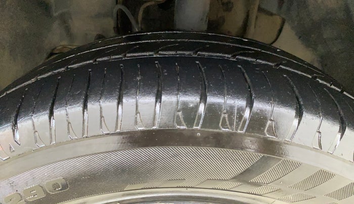 2018 Tata Tiago XZ PETROL, Petrol, Manual, 59,346 km, Left Front Tyre Tread