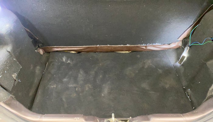 2018 Tata Tiago XZ PETROL, Petrol, Manual, 59,346 km, Boot Inside