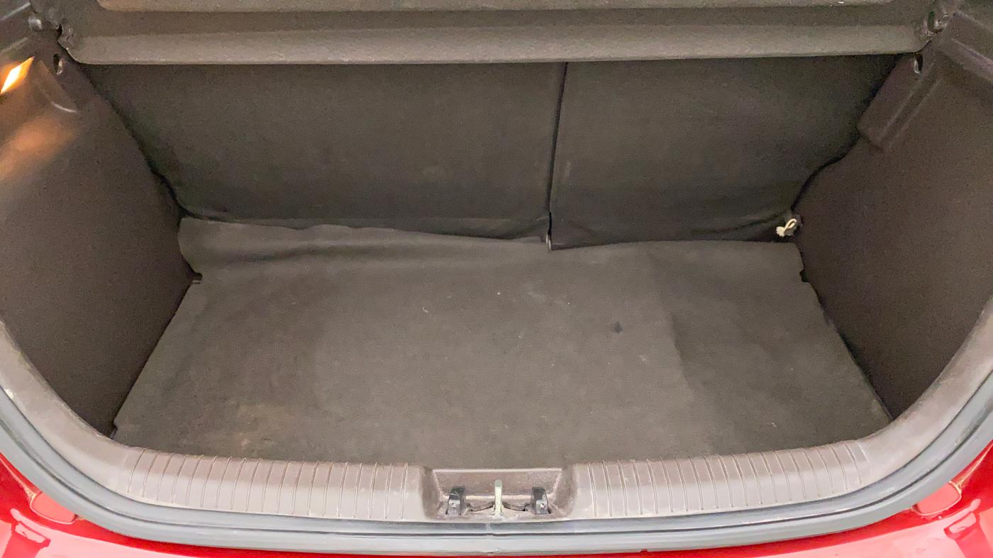 2011 Hyundai i20 ASTA 1.2, Petrol, Manual, 93,910 km, Boot Inside
