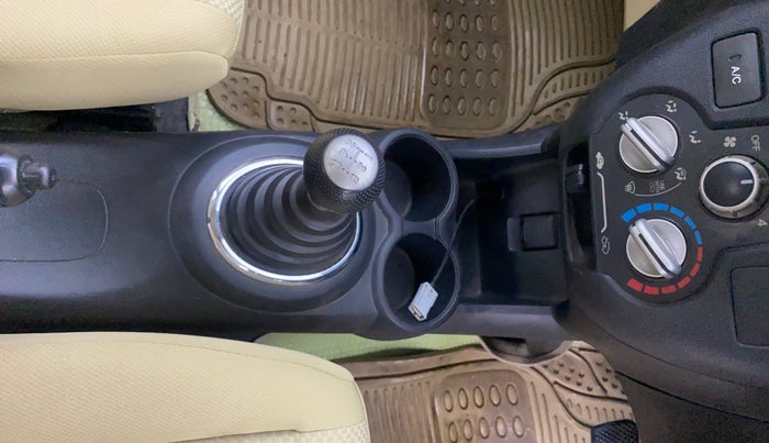 2012 Honda Brio S MT, Petrol, Manual, 68,394 km, Gear Lever