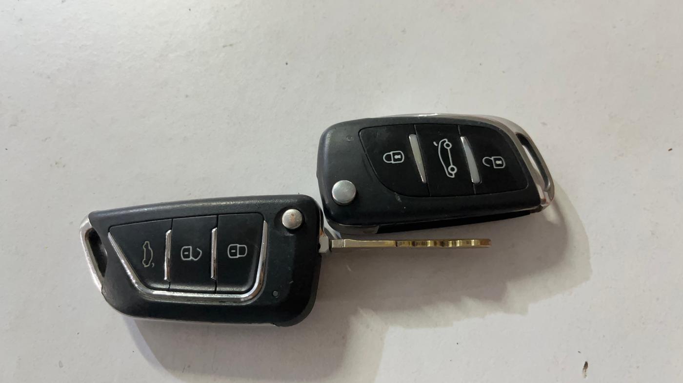 2021 Maruti Baleno SIGMA PETROL 1.2, Petrol, Manual, 66,402 km, Key Close Up