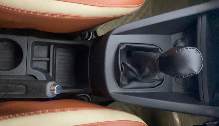 2015 Ford Figo Aspire TREND 1.2 PETROL, Petrol, Manual, 48,773 km, Gear Lever