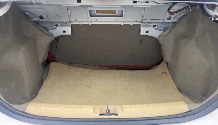 2015 Ford Figo Aspire TREND 1.2 PETROL, Petrol, Manual, 48,773 km, Boot Inside