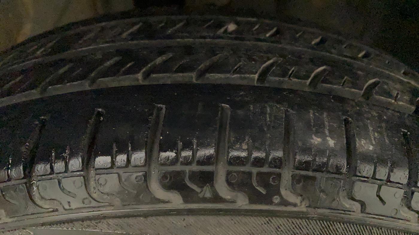 2015 Datsun Go T, Petrol, Manual, 59,716 km, Right Front Tyre Tread