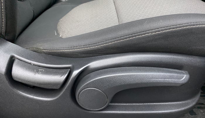 2018 Hyundai Creta 1.6 SX PLUS AUTO PETROL, Petrol, Automatic, 48,871 km, Driver Side Adjustment Panel