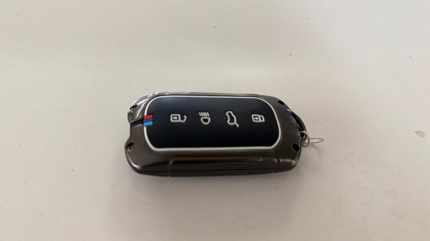 2025 Tata Curvv Creative S 1.2 Petrol 7DCA, Petrol, Automatic, 24,397 km, Key Close Up