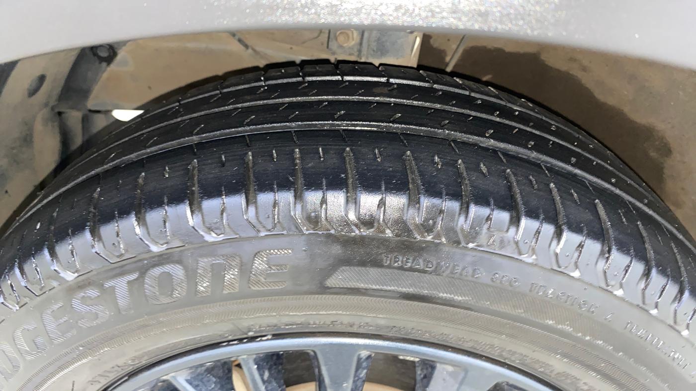 2021 Maruti XL6 ALPHA MT, Petrol, Manual, 28,412 km, Left Front Tyre Tread