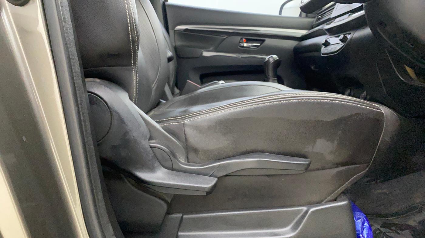 2021 Maruti XL6 ALPHA MT, Petrol, Manual, 28,412 km, Driver Side Adjustment Panel