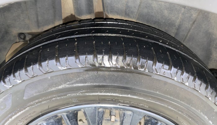 2021 Maruti XL6 ALPHA MT, Petrol, Manual, 28,476 km, Right Rear Tyre Tread