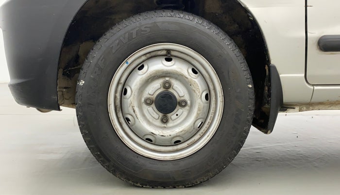 2009 Maruti Alto LXI, Petrol, Manual, 25,627 km, Left Front Wheel