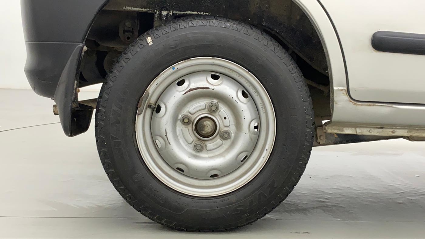 2009 Maruti Alto LXI, Petrol, Manual, 25,627 km, Right Rear Wheel