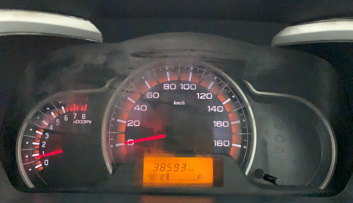 2015 Maruti Alto K10 VXI, Petrol, Manual, 38,593 km, Odometer Image