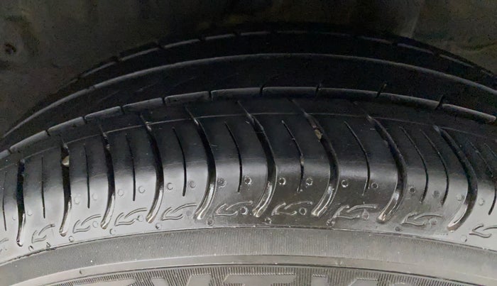 2022 Honda Amaze 1.2L I-VTEC VX, Petrol, Manual, 8,251 km, Left Rear Tyre Tread