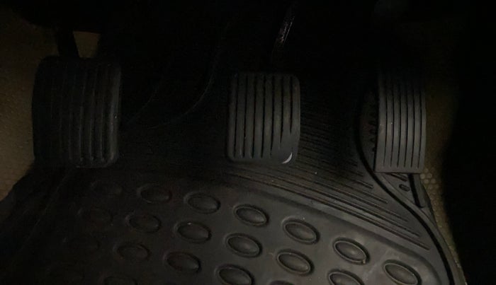 2014 Hyundai Xcent S (O) 1.2, Petrol, Manual, 94,087 km, Pedals