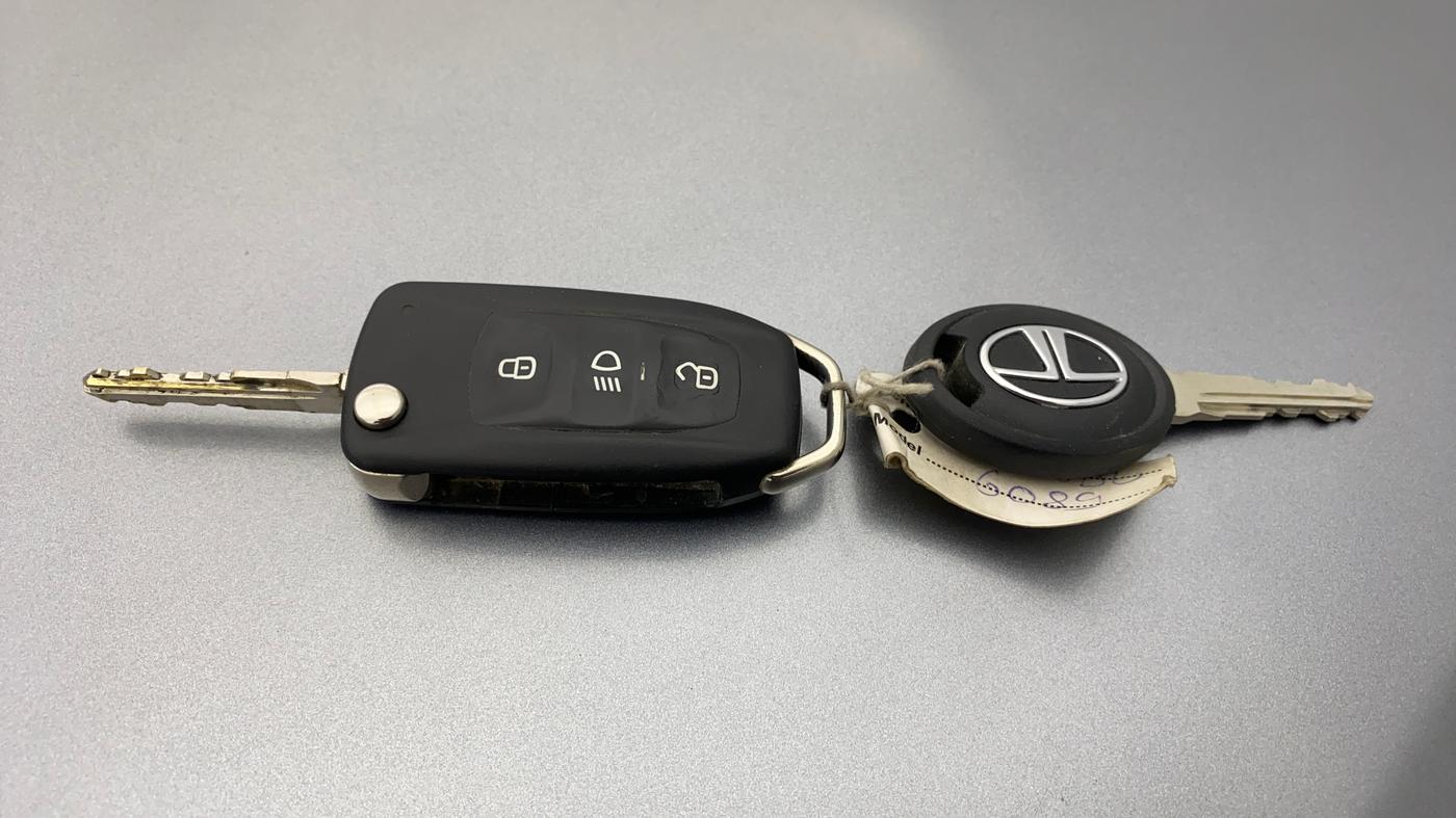 2018 Tata Tiago XZ PETROL, Petrol, Manual, 77,888 km, Key Close Up