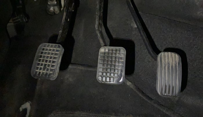 2018 Tata Tiago XZ PETROL, Petrol, Manual, 77,888 km, Pedals