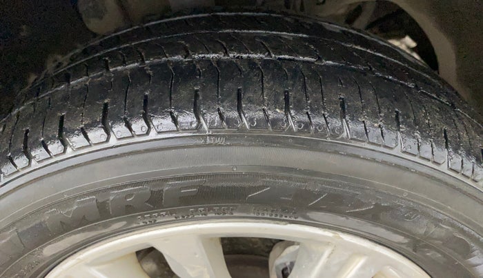 2018 Tata Tiago XZ PETROL, Petrol, Manual, 77,888 km, Right Front Tyre Tread