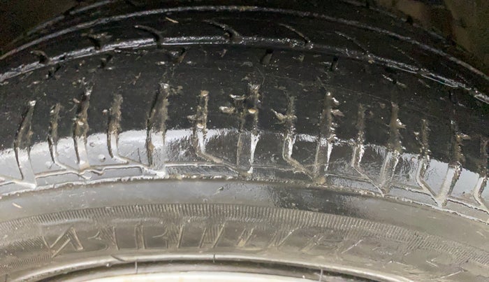 2022 Tata Tiago XT CNG, CNG, Manual, 57,807 km, Right Front Tyre Tread