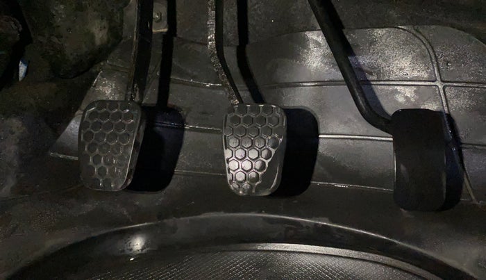 2022 Tata Tiago XT CNG, CNG, Manual, 57,807 km, Pedals