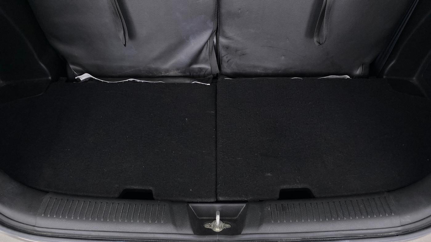 2020 Maruti XL6 ZETA SHVS, Petrol, Manual, 12,175 km, Boot Inside