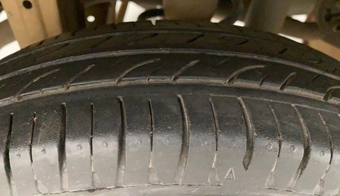 2017 Maruti Alto 800 LXI, Petrol, Manual, 71,958 km, Right Rear Tyre Tread