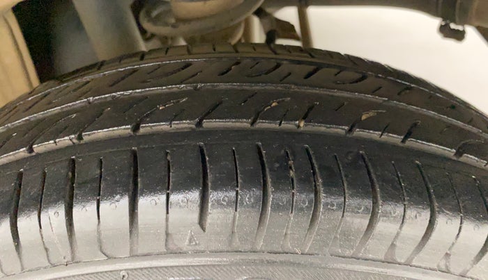 2017 Maruti Alto 800 LXI, Petrol, Manual, 71,958 km, Left Rear Tyre Tread
