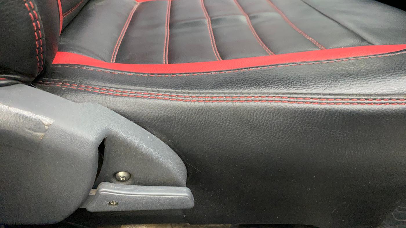 2017 Maruti Alto 800 LXI, Petrol, Manual, 71,958 km, Driver Side Adjustment Panel