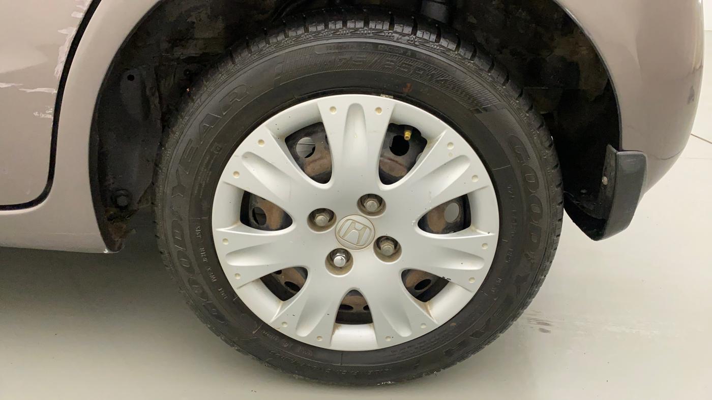 2014 Honda Brio S MT, Petrol, Manual, 25,665 km, Left Rear Wheel