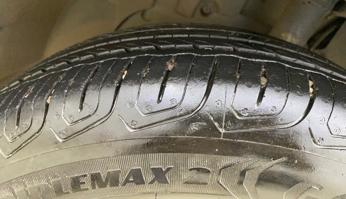 2016 Ford Ecosport TREND 1.5L PETROL, Petrol, Manual, 78,039 km, Left Front Tyre Tread