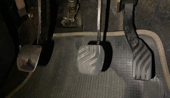 2016 Renault Kwid RXT 0.8, Petrol, Manual, 71,643 km, Pedals