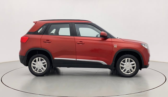 2017 Maruti Vitara Brezza VDI (O), Diesel, Manual, 1,21,082 km, Right Side View