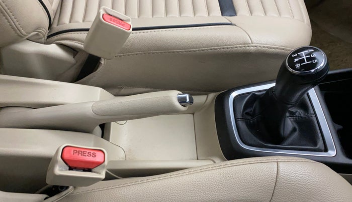 2017 Maruti Dzire VXI, Petrol, Manual, 89,533 km, Gear Lever