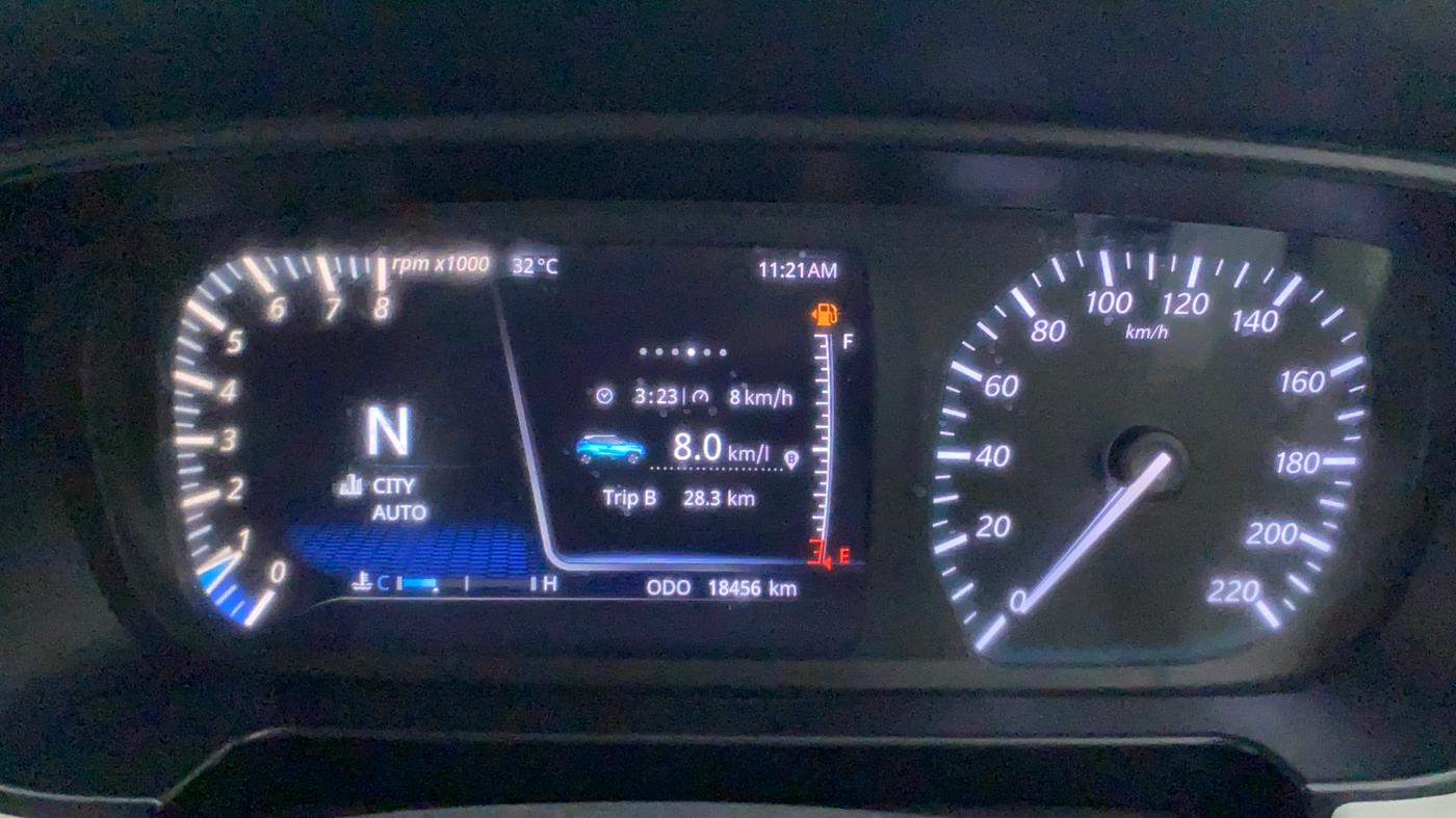 2022 Tata PUNCH CREATIVE AMT 1.2 RTN DUAL TONE, Petrol, Automatic, 18,456 km, Odometer Image