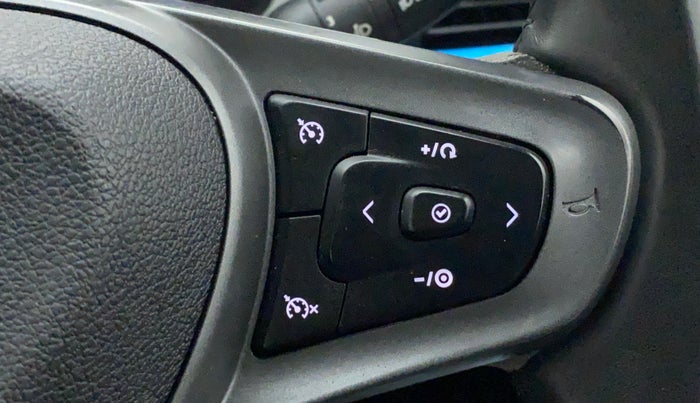 2022 Tata PUNCH CREATIVE AMT 1.2 RTN DUAL TONE, Petrol, Automatic, 18,456 km, Adaptive Cruise Control