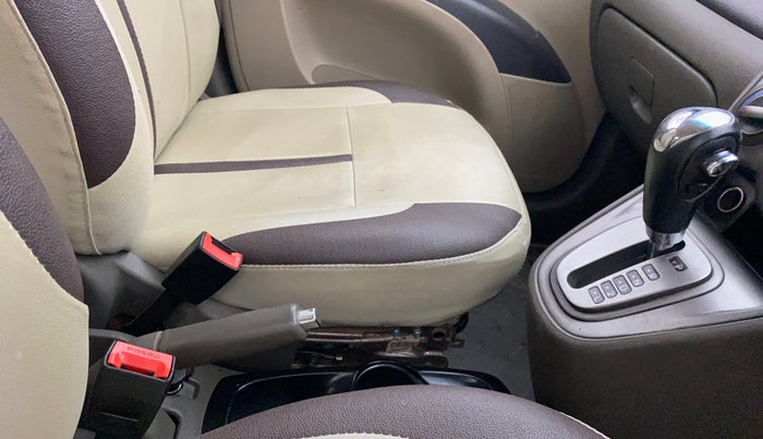 2012 Hyundai i10 SPORTZ 1.2 AT, Petrol, Automatic, 45,033 km, Gear Lever