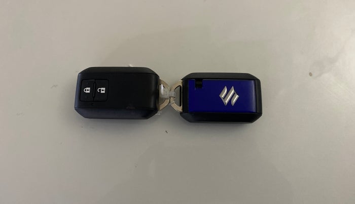 2021 Maruti Swift ZXI, Petrol, Manual, 26,404 km, Key Close Up