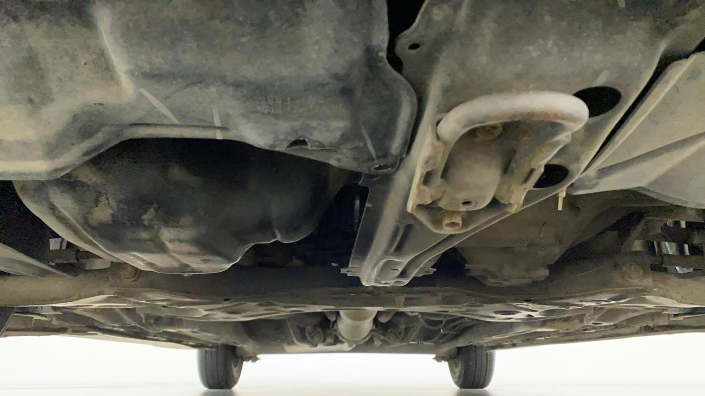 2011 Toyota Corolla Altis G PETROL, Petrol, Manual, 70,565 km, Front Underbody