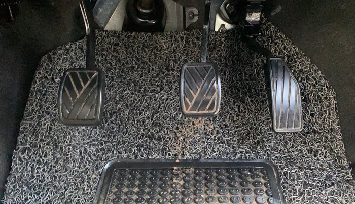 2019 Maruti New Wagon-R VXI 1.0, Petrol, Manual, 39,005 km, Pedals