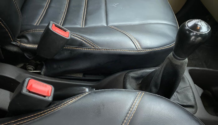 2014 Hyundai Eon ERA PLUS, Petrol, Manual, 73,587 km, Gear Lever