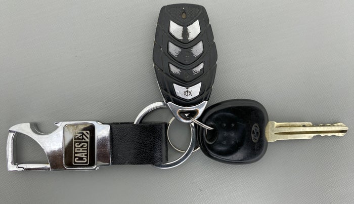 2014 Hyundai Eon ERA PLUS, Petrol, Manual, 73,587 km, Key Close Up